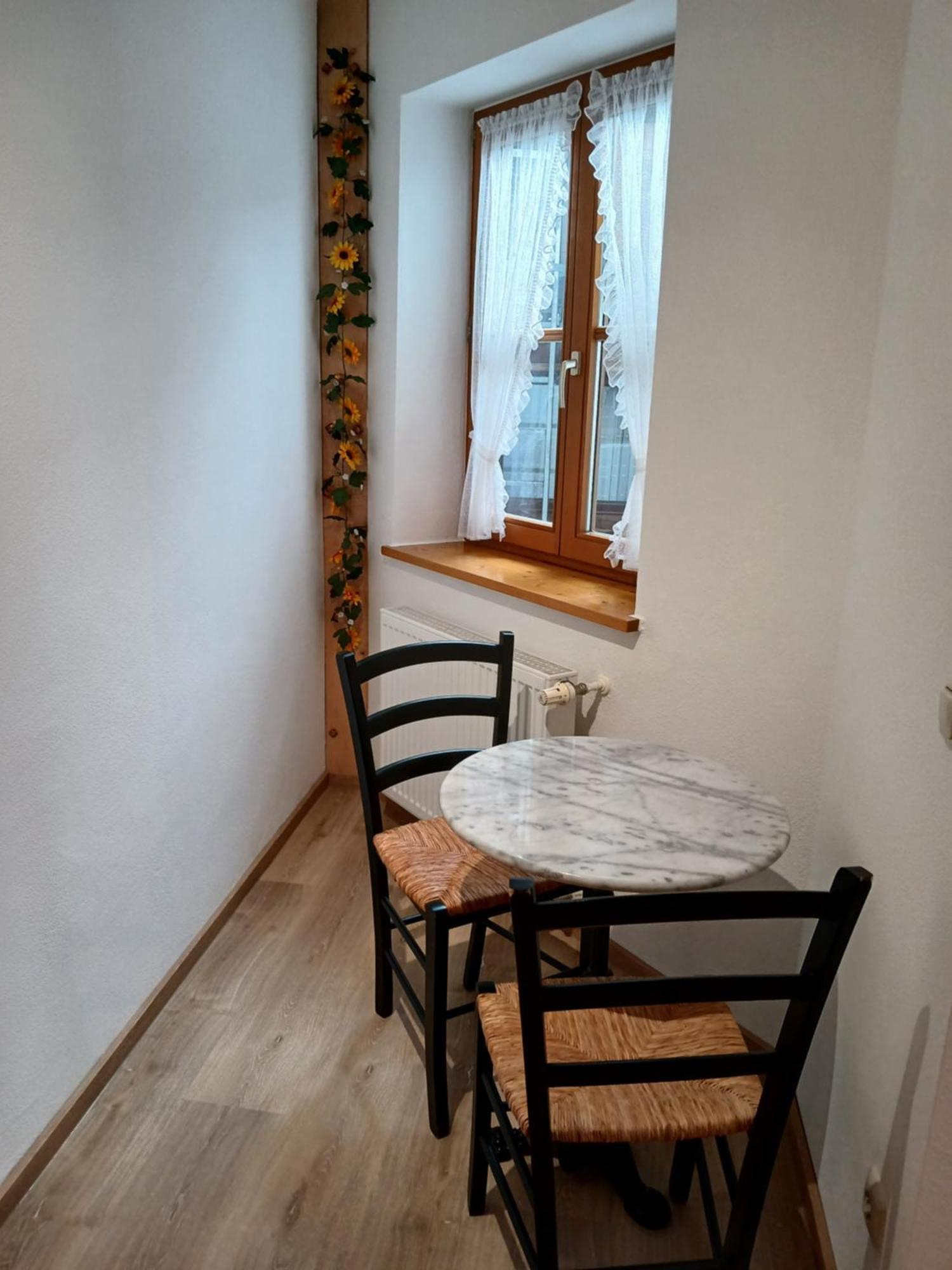 Gasthaus - Pension - Cafe Doerfl Kiefersfelden Bagian luar foto